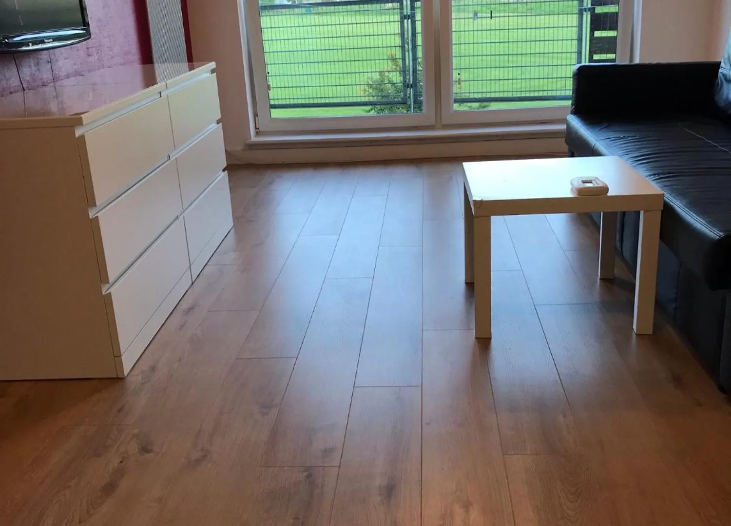 Holiday Apartment With Two Bathrooms, Lift Access contacts