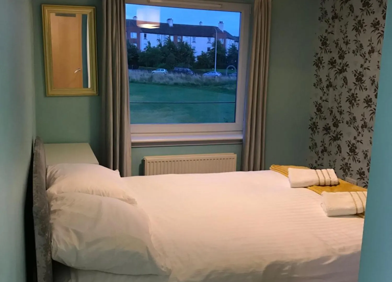 Holiday Apartment With Two Bathrooms, Lift Access Edinburgh 0*,  United Kingdom